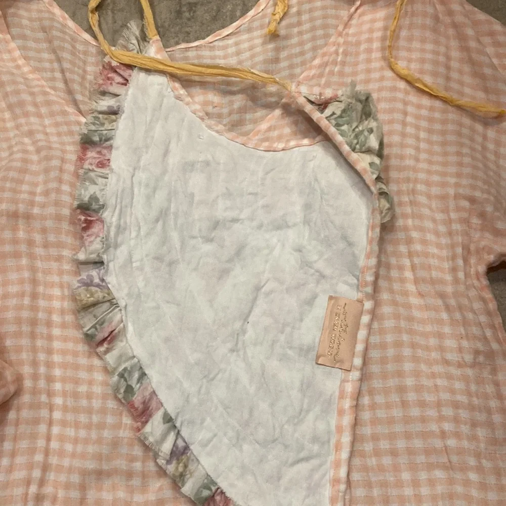 Jabot, magnolia pearl similar. Look alike ruffles colorful - Picture 5 of 16